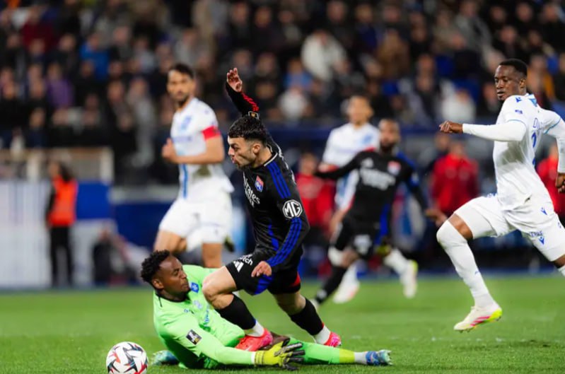 AJ Auxerre vs Lyon (01:45 – 14/04) | Xem lại trận đấu