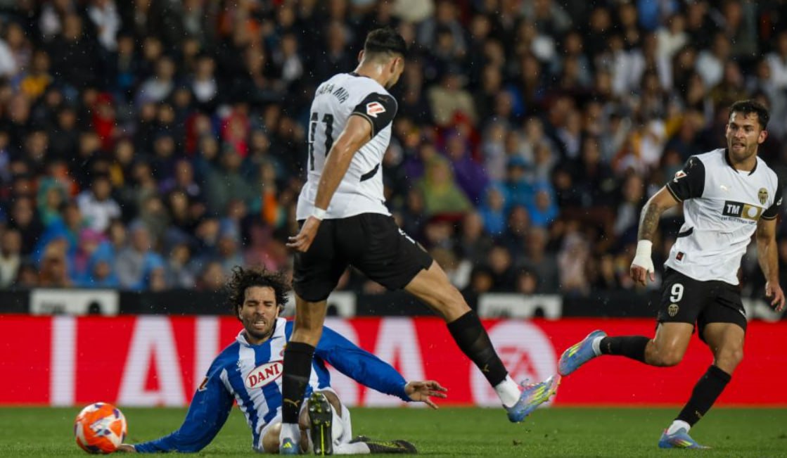 Valencia CF vs Espanyol (00:00 – 23/04) | Xem lại trận đấu