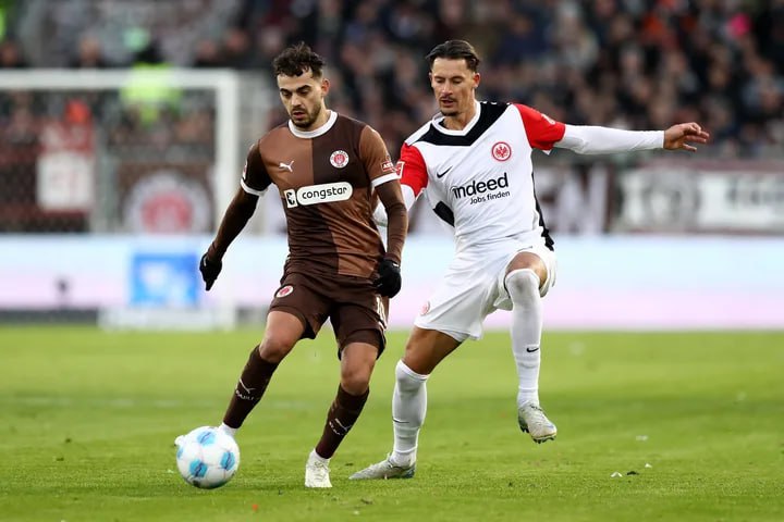 Eintracht Frankfurt vs St. Pauli (22:30 – 11/05) | Xem lại trận đấu