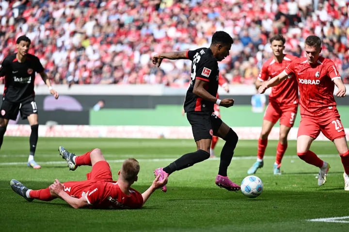 SC Freiburg vs Eintracht Frankfurt (20:30 – 17/05) | Xem lại trận đấu