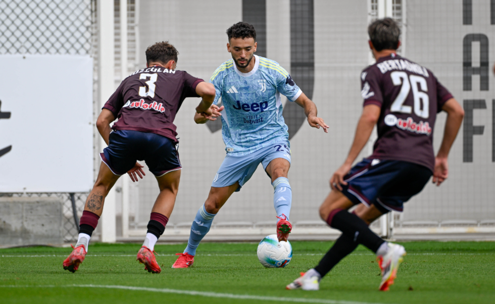 Juventus vs BC Reggiana 1919 (16:00 – 02/08) | Xem lại trận đấu