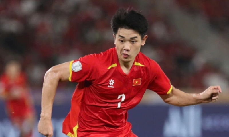 AFC tôn vinh siêu phẩm đá phạt của Đình Bắc trên sóng toàn cầu