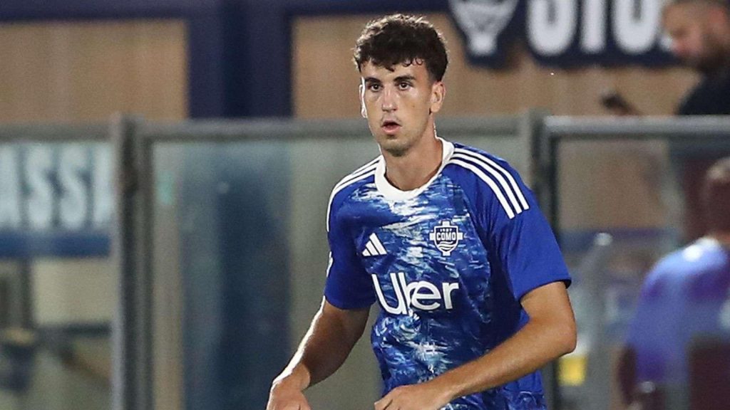 Jacobo Ramon đang thi đấu thăng hoa tại Como