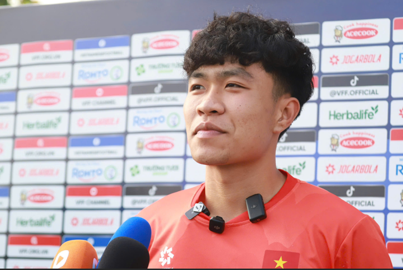 pham-ly-duc-chia-tay-cahn-gia-nhap-pvf-cand-theo-hop-dong-cho-muon