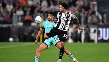 Juventus vs Bologna (01:45 – 20/04) | Xem lại trận đấu